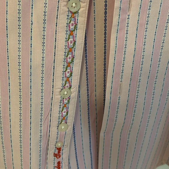 Robert Graham Pink /Blue Button Down Shirt - Picture 5 of 7